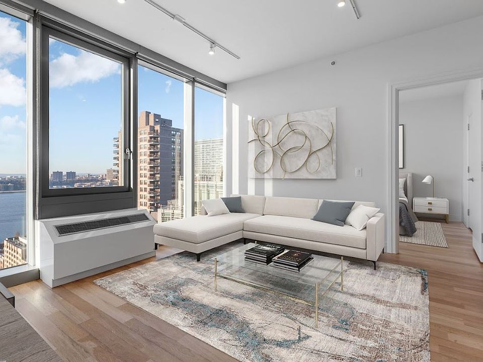 1st image of 554 54th St #28E