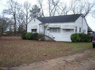 57 Brown Ave, Locust Grove, GA 30248