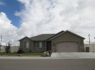 1339 Pronghorn Dr, Rock Springs, WY 82901