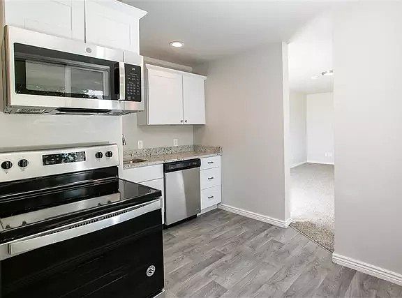2nd image of 396 N Center St Unit 1