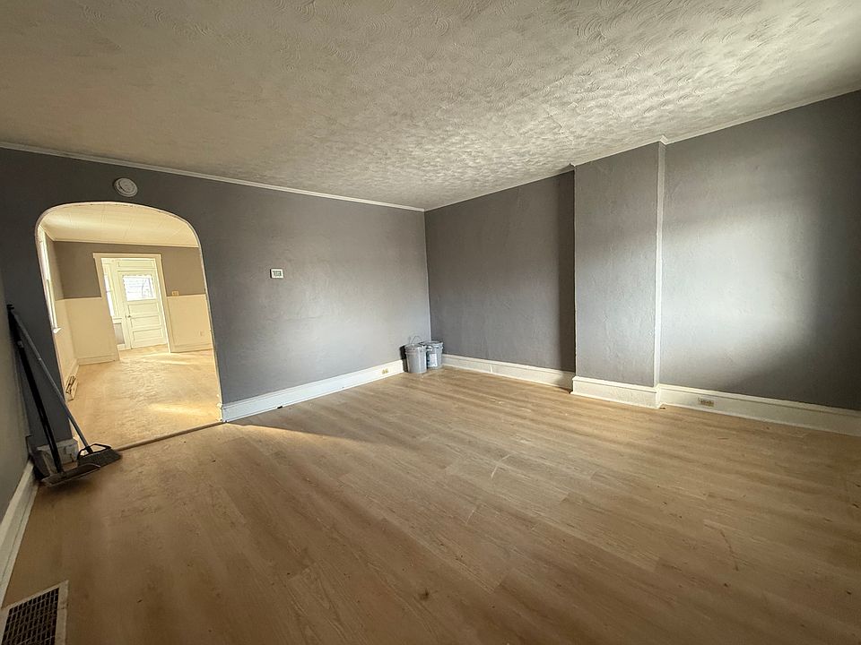 1st image of 113 N Fulton St #1