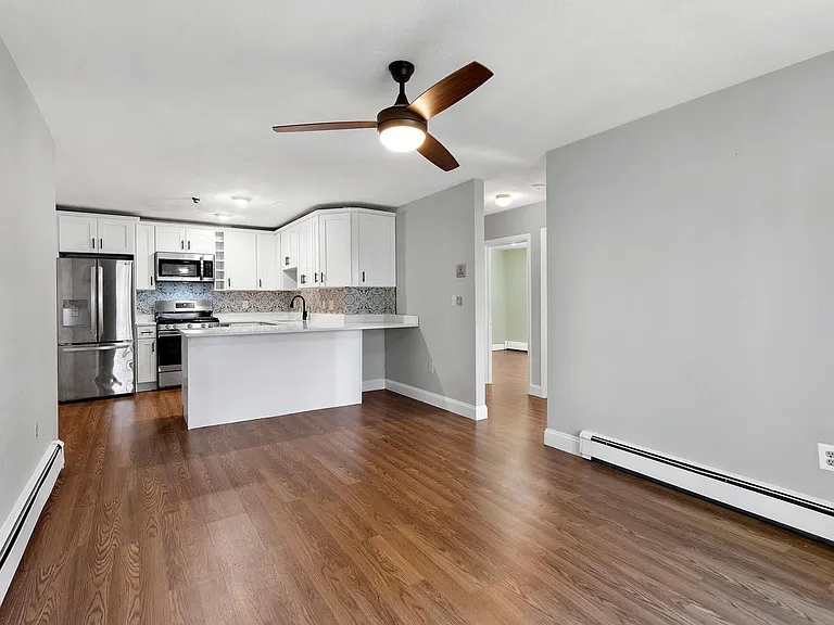 29 Harvard Ave #29 — Photo 3
