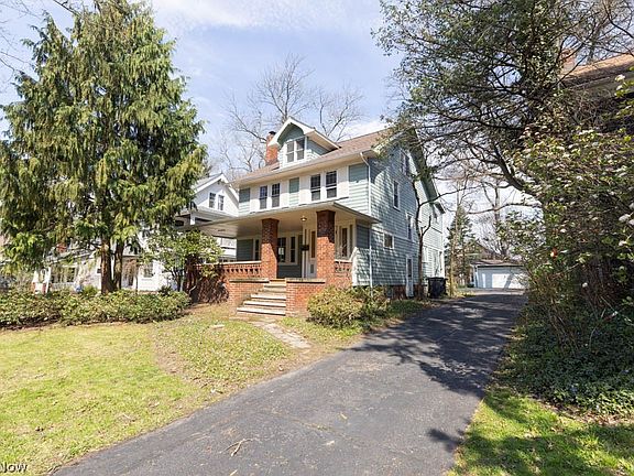 2nd image of 3115 Essex Rd