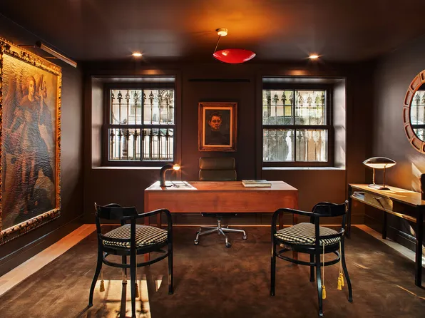 205 Clinton Street image 21 of 38