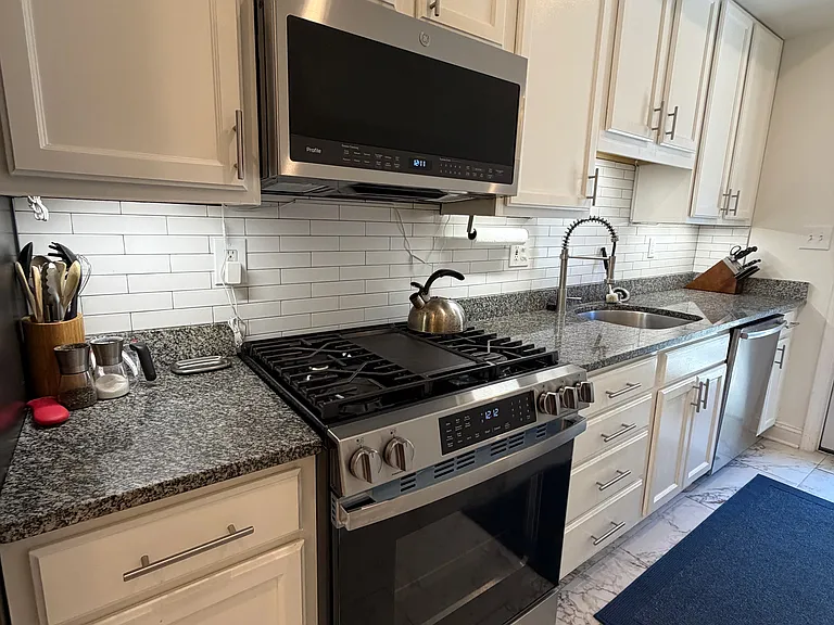 35 Todd Pl NE #1 — Photo 7