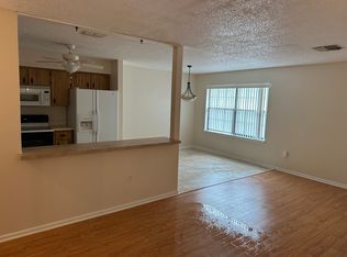 7433 Pond Cir FLOOR B4, Spring Hill, FL 34606