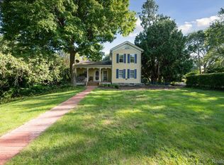 323 Benjamin St, Romeo, MI 48065