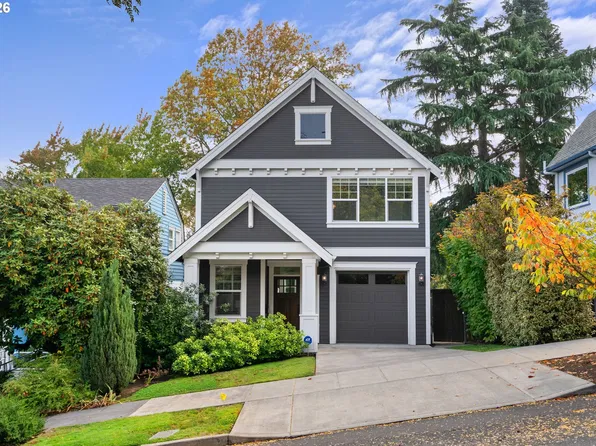 26 SE 69th Ave, Portland, OR 97215