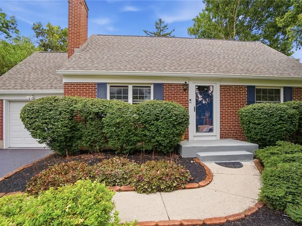 413 N Bromfield Rd, Dayton, OH 45429