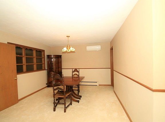 5th image of 3211 Corbridge Ln