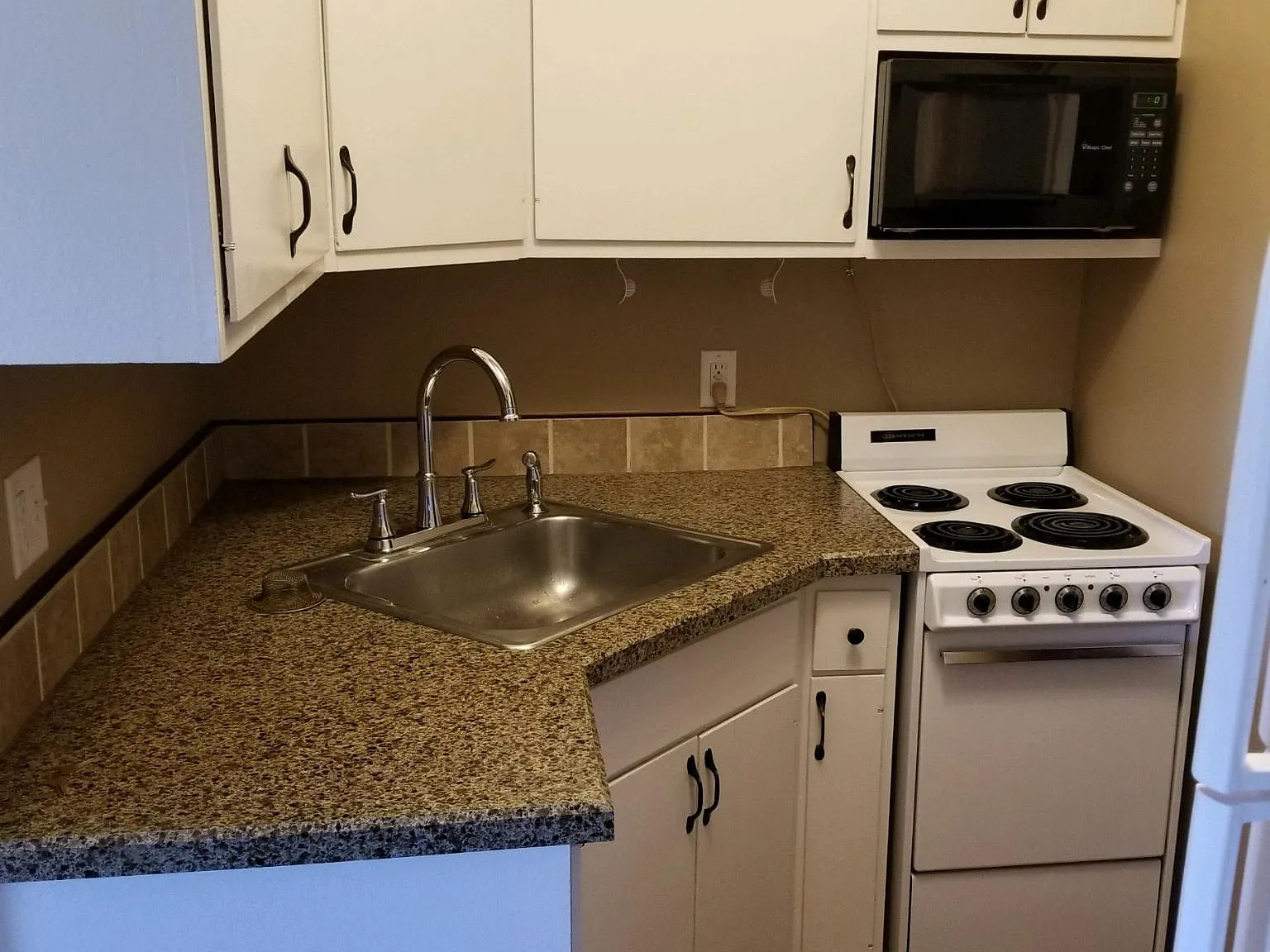 1 bed, $925 — Photo 2