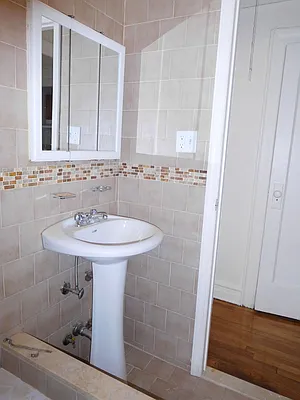 Rented by Abba Realty Associates INC | media 11