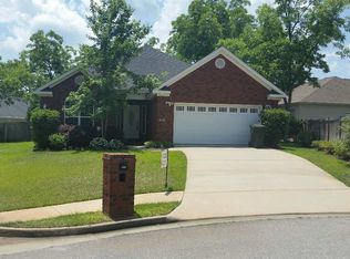 202 Gemstone Ct, Warner Robins, GA 31093