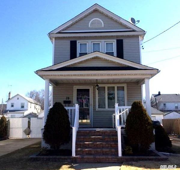 2nd image of 19 Eton St