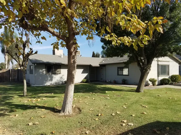 1323 Mary St, Hanford, CA 93230