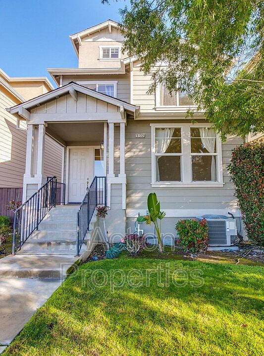 1st image of 5132 N 1st St