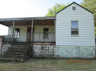 222 Russell Ln, Bristol, TN 37620