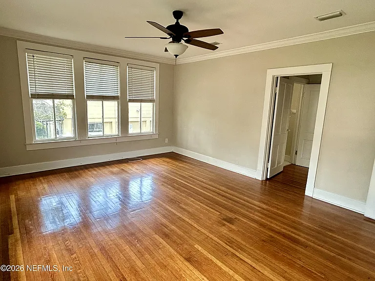1556 Dancy St — Photo 10