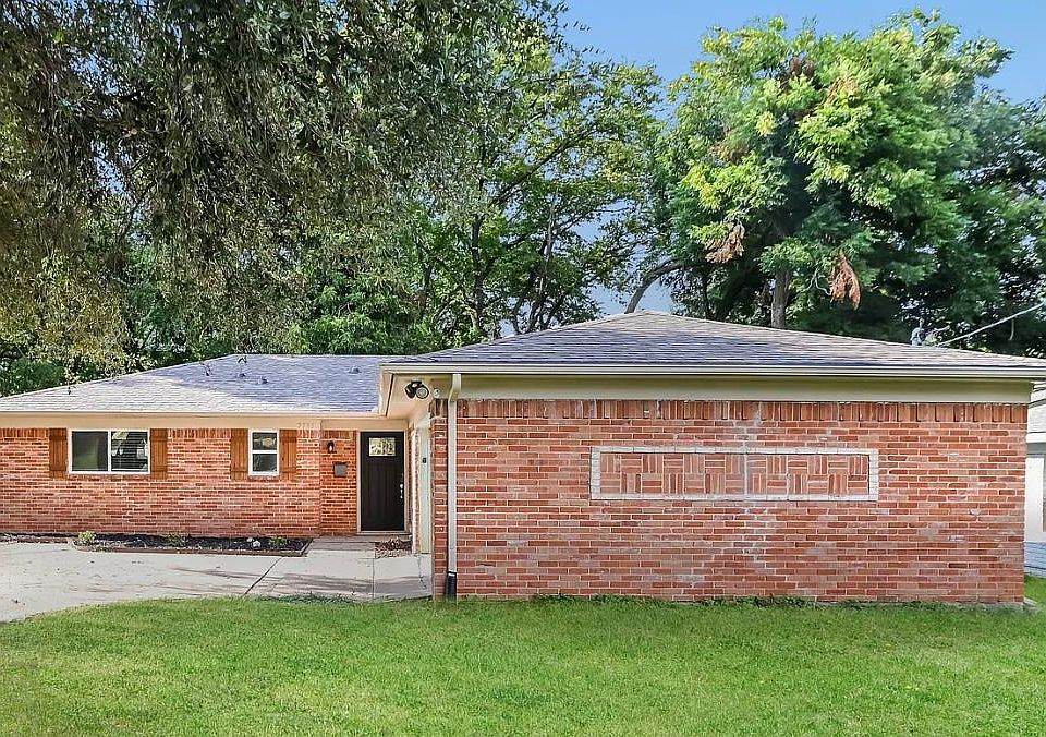 1st image of 7735 Claremont Dr #1