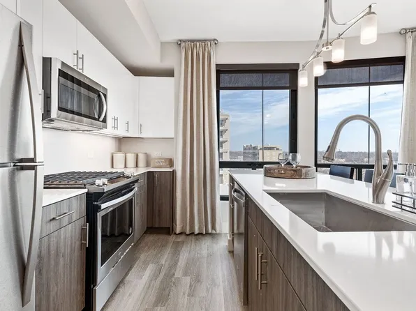 Highpoint at 8000 North