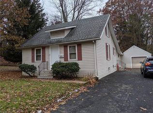 3516 Homewood Ave, Cuyahoga Falls, OH 44221