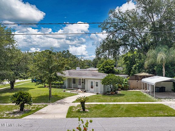 4th image of 2352 WOODRIDGE Road