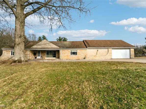 13907 W Willard Rd, Novelty, OH 44072