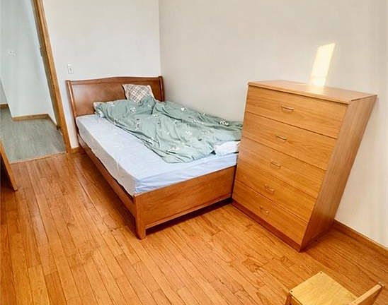 4th image of 914 58th St #3B