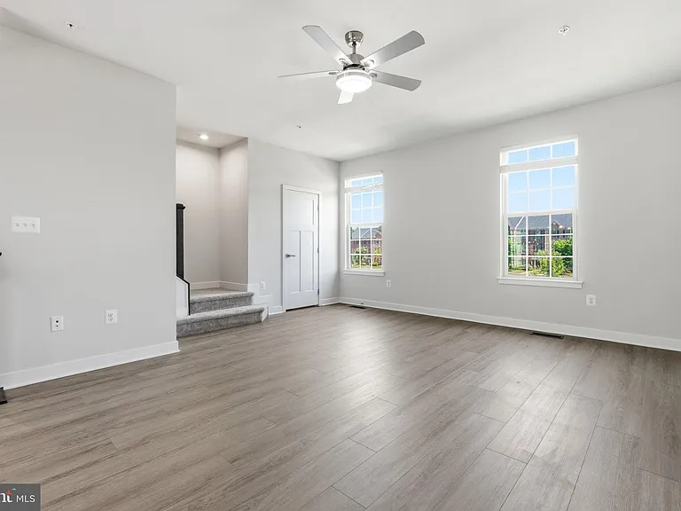 14737 Mattawoman Dr — Photo 16