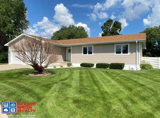 3614 Arabian Cir, Grand Island, NE 68801