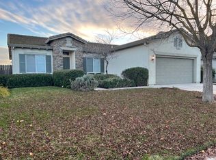 2068 Peregrine St, Manteca, CA 95337
