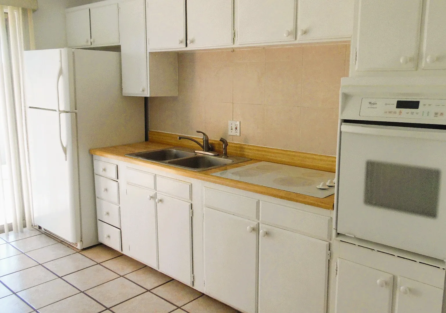 2 bed, 800 sqft, $1,500 — Photo 4