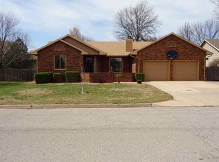 411 S Fieldcrest St, Wichita, KS 67209