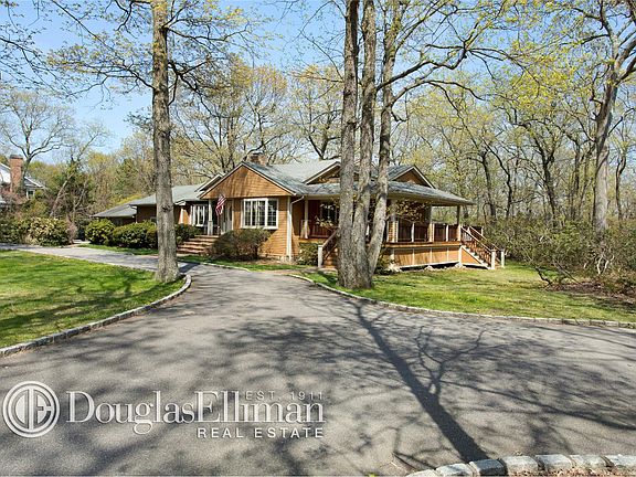 4th image of 23 Hilltop Dr