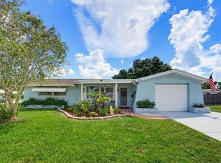 7130 Hollybay Rd, New Port Richey, FL 34653