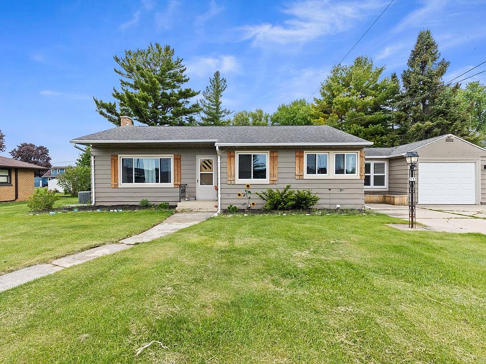1st image of 333 E Sheboygan STREET