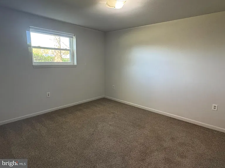 3876 Shadywood Dr #8 — Photo 10