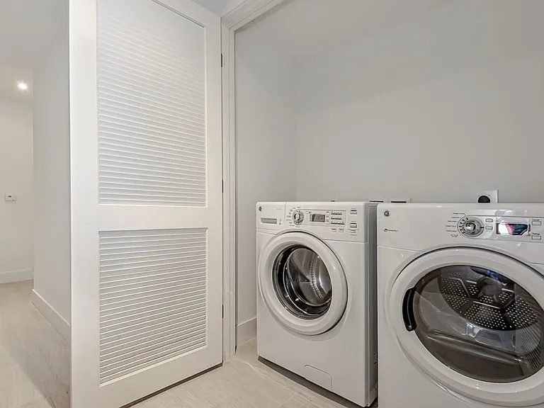 Washer/Dryer