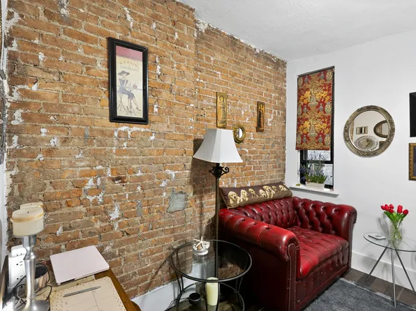 246 East 90th Street image 2 of 14