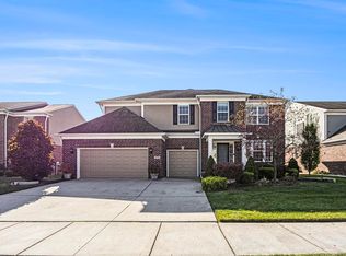 15768 Regent St, Macomb, MI 48044