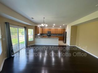 9309 Seamill Rd, Charlotte, NC 28278