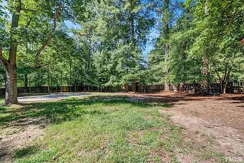 7725 Secluded Acres Rd — Photo 6