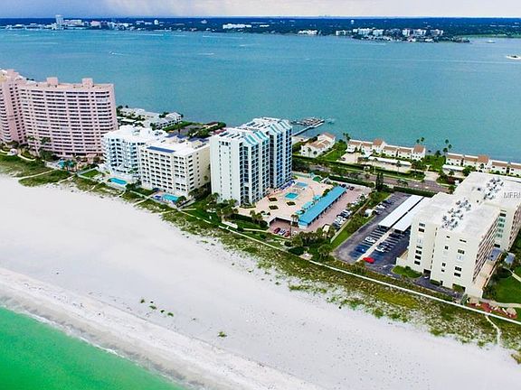 3rd image of 1390 Gulf Blvd APT 704