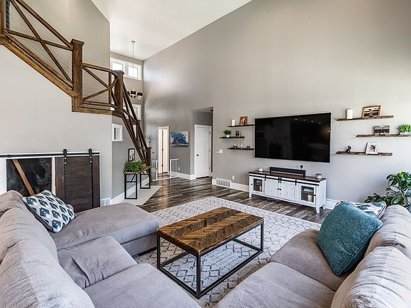 3rd image of 6267 W Freedom Hill Way