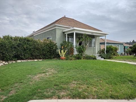 1st image of 1034 N McKeever Ave