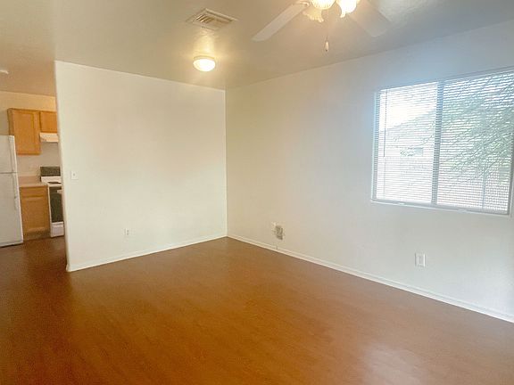 2nd image of 410 E Linden St APT 1