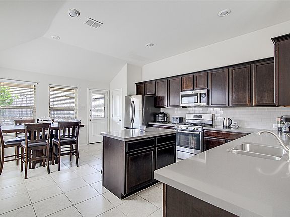 3rd image of 14549 Serrano Ridge Rd