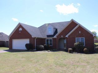 90 Turner Loop Rd, Humboldt, TN 38343