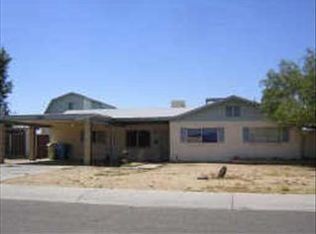 2811 W Mauna Loa Ln, Phoenix, AZ 85053