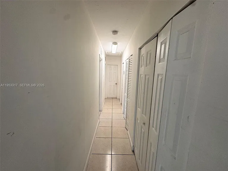 1595 NE 125th St #6 — Photo 9